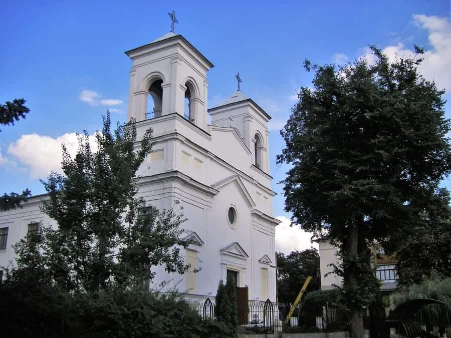 Kościół Podwyższenia Krzyża Świętego fot. wikimedia.org