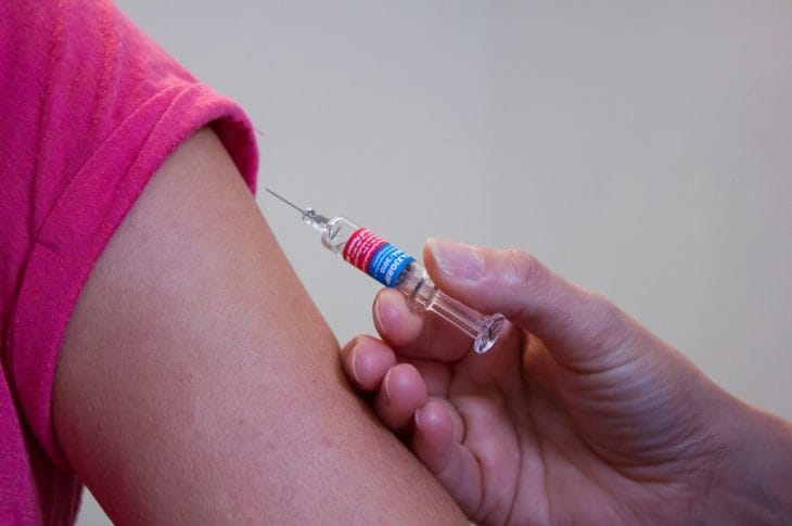 Współczesne szczepionki gwarantują skuteczna ochronę przed wieloma chorobami fot. pixabay