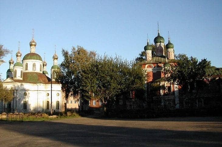 Cerkwie w Ugliczu fot. wikimedia.org